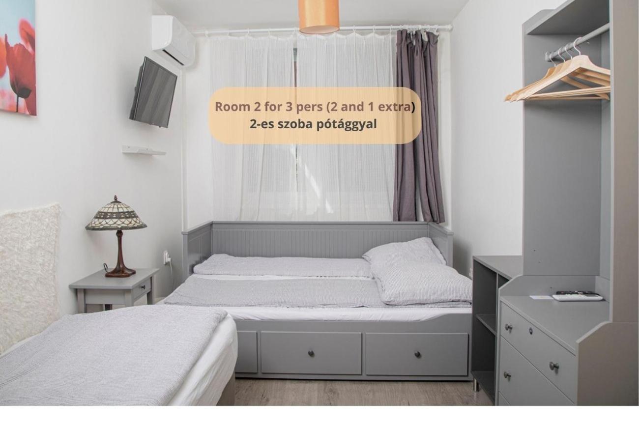 Tulip Home Guest House Vác エクステリア 写真