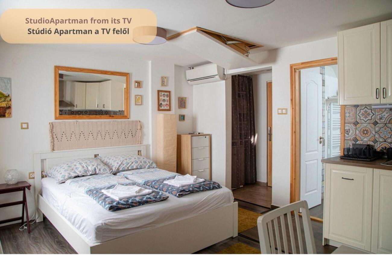 Tulip Home Guest House Vác エクステリア 写真