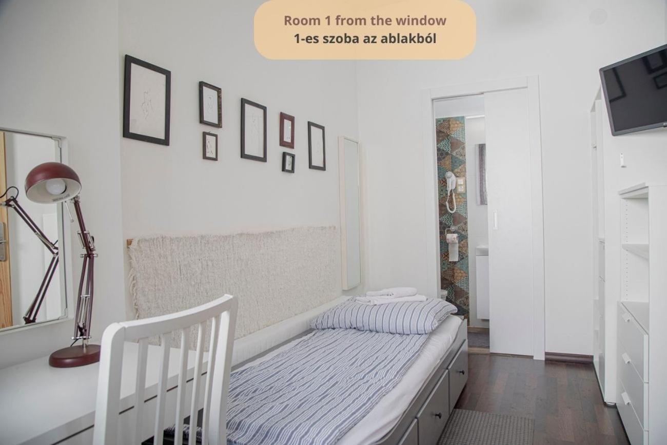 Tulip Home Guest House Vác エクステリア 写真